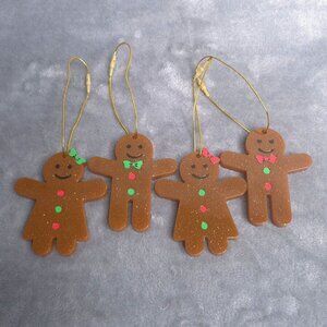 Handmade Resin Set Of 4 Glittery Gingerbread Men Women Christmas Ornaments